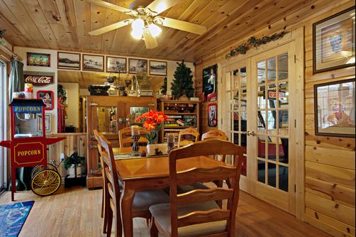 Fireside Lodge Bed and Breakfast - South Lake Tahoe - Sala de estar