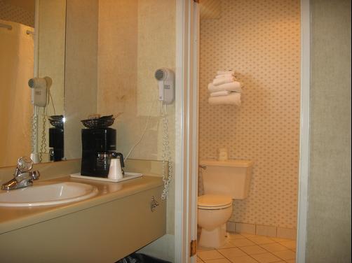 Econo Lodge - Medford - Baño