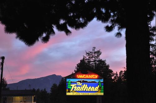 The Trailhead - South Lake Tahoe - Vista del exterior