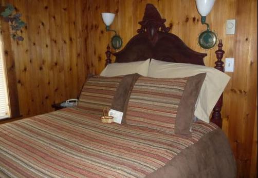 The Five SeaSuns B&B - Port Angeles - Cama