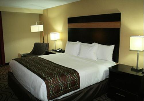 Clarion Hotel Airport & Conference Center - Charlotte - Habitación
