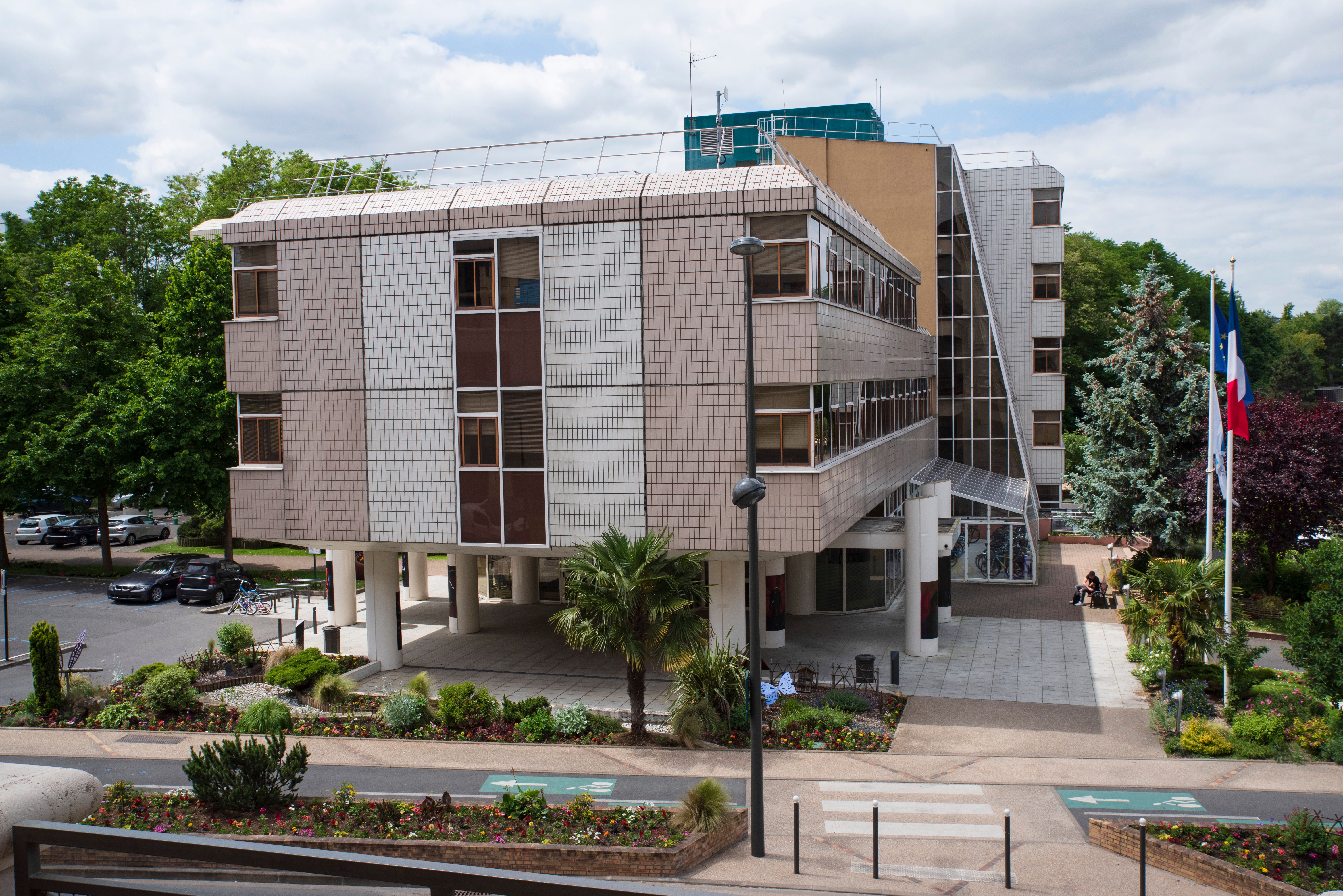 Renta de autos en Massy