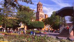 Hoteles en Santiago de Querétaro cerca de Jardin Zenea