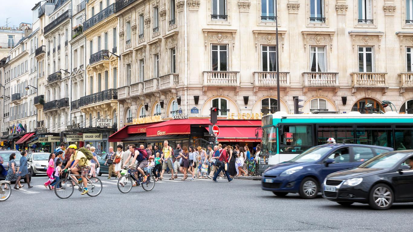 Alquiler de autos en Saint-Germain-des-Prés (París)