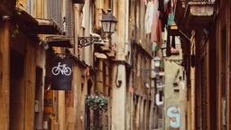 Busca vuelos baratos a Barcelona