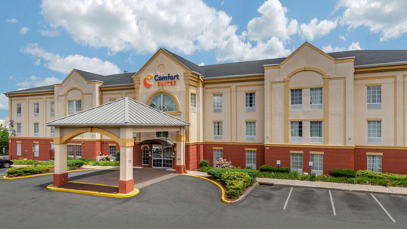 Comfort Suites Newark - Harrison