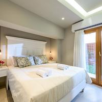 Candia Suites & Rooms