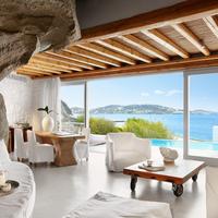 Cavo Tagoo Hotel