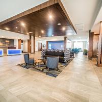 Holiday Inn Express & Suites West Edmonton-Mall Area