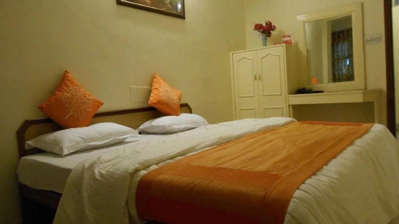 Paul Avenue Hotel