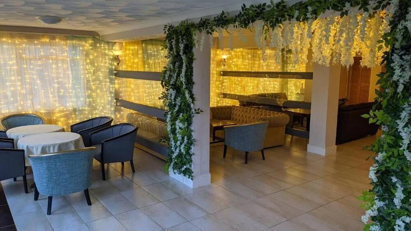 OYO Mayfair Hotel - Isle Of Wight