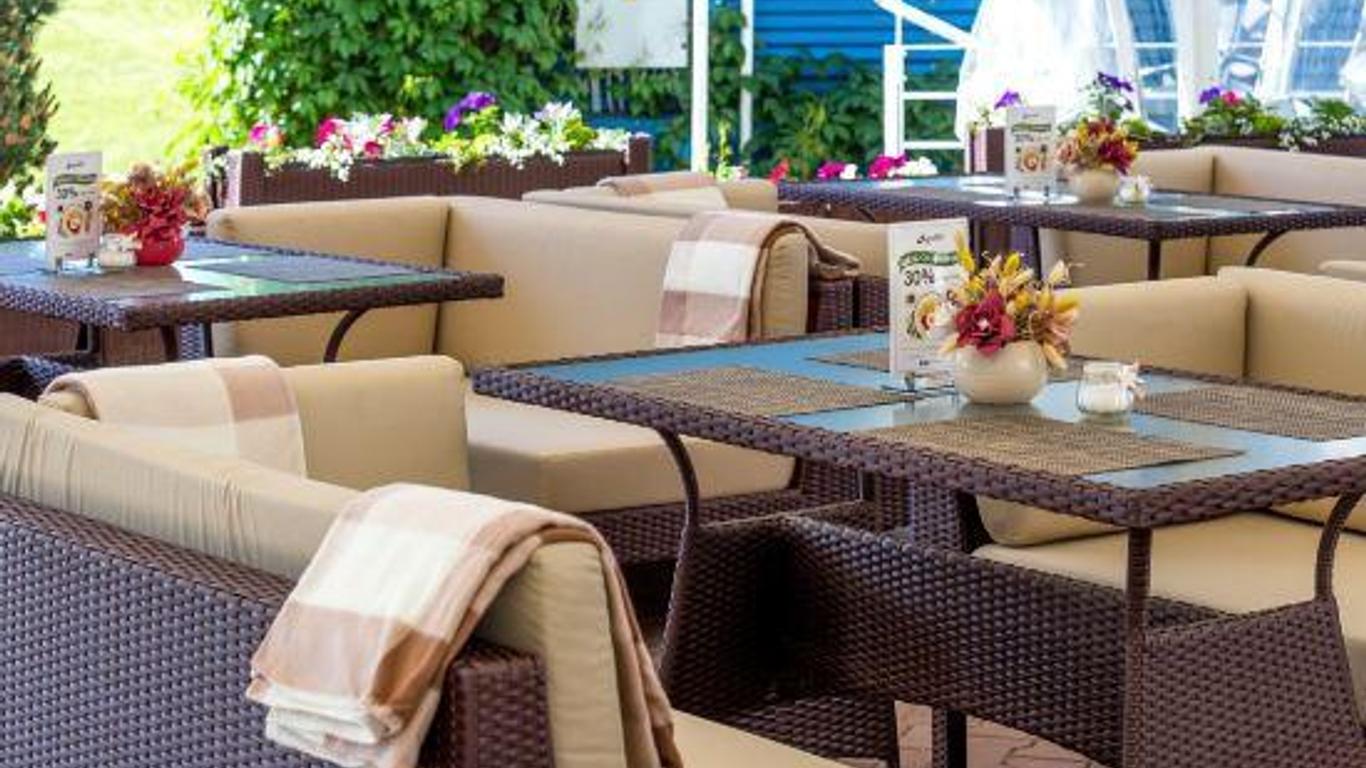 Ibb Hotel