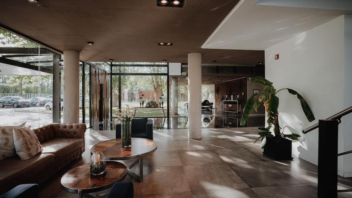 La Urumpta Hotel By Aken Mind
