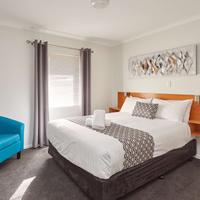 Elphin Motel & Serviced Apartments