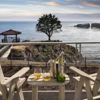 Inn At The Cove