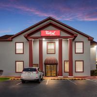 Red Roof Inn & Suites Pensacola-Nas Corry