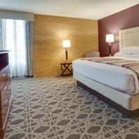 Drury Inn & Suites Louisville East