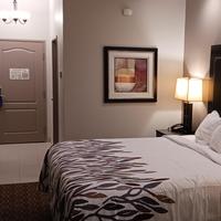 Red Roof Inn & Suites Longview