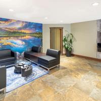 Travelodge by Wyndham Golden Sportsman Lodge