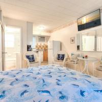 Tropic Terrace #16 - Beachfront Rental apts