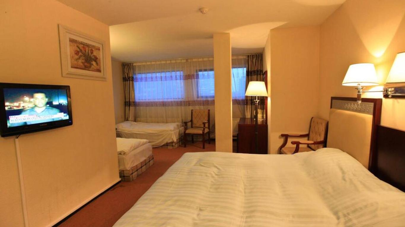 New Ocean Paradise Hotel