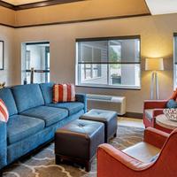 Comfort Suites Columbus West- Hilliard