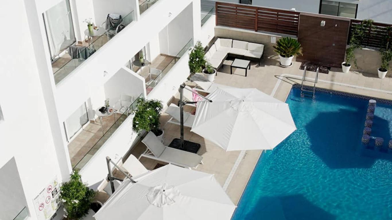 Aparthotel Fleming 50 - Adults Only