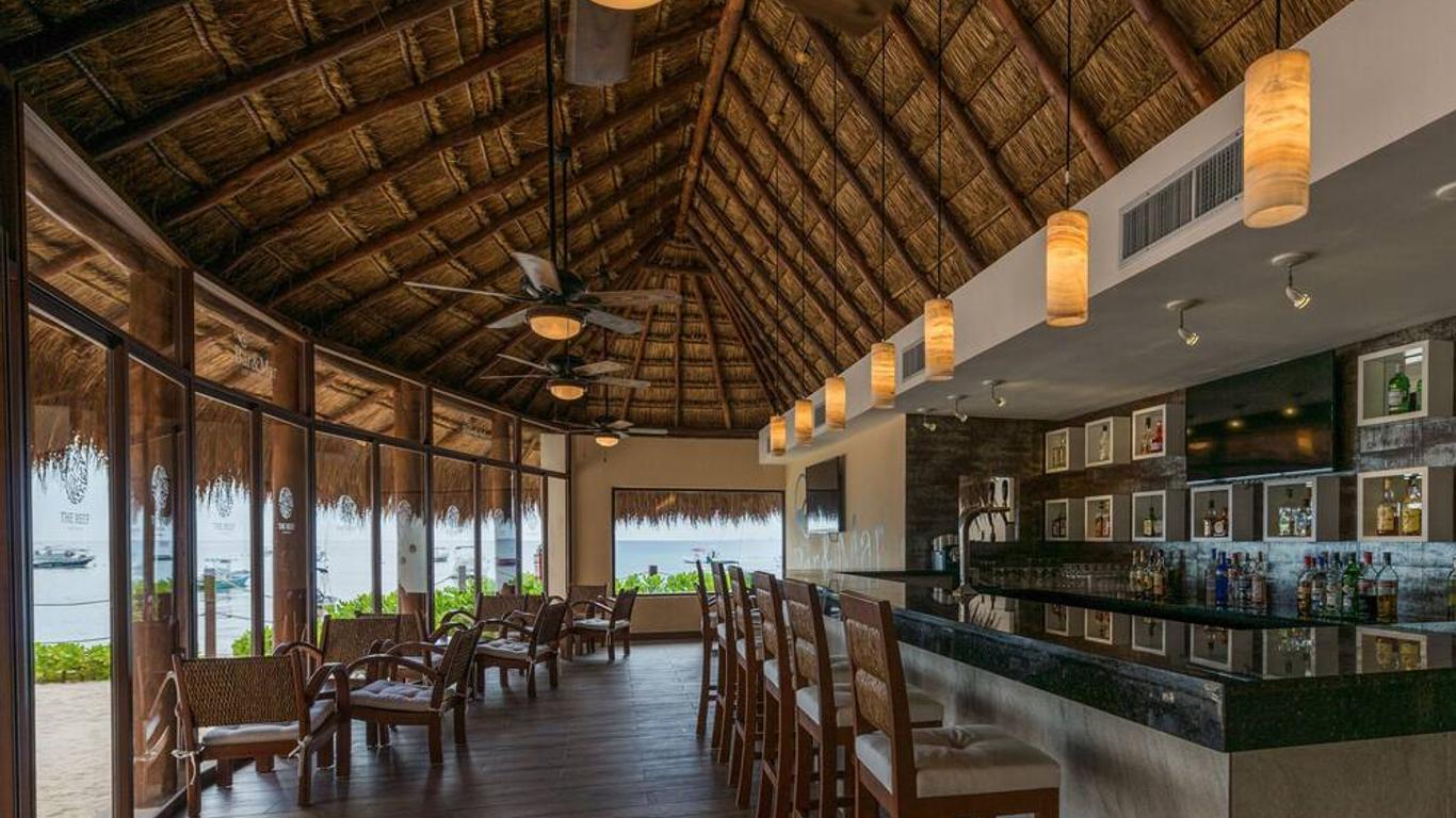 The Reef Coco Beach Resort