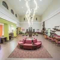 La Quinta Inn & Suites by Wyndham Conference Center Prescott
