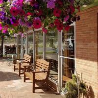 Willard Munger Inn