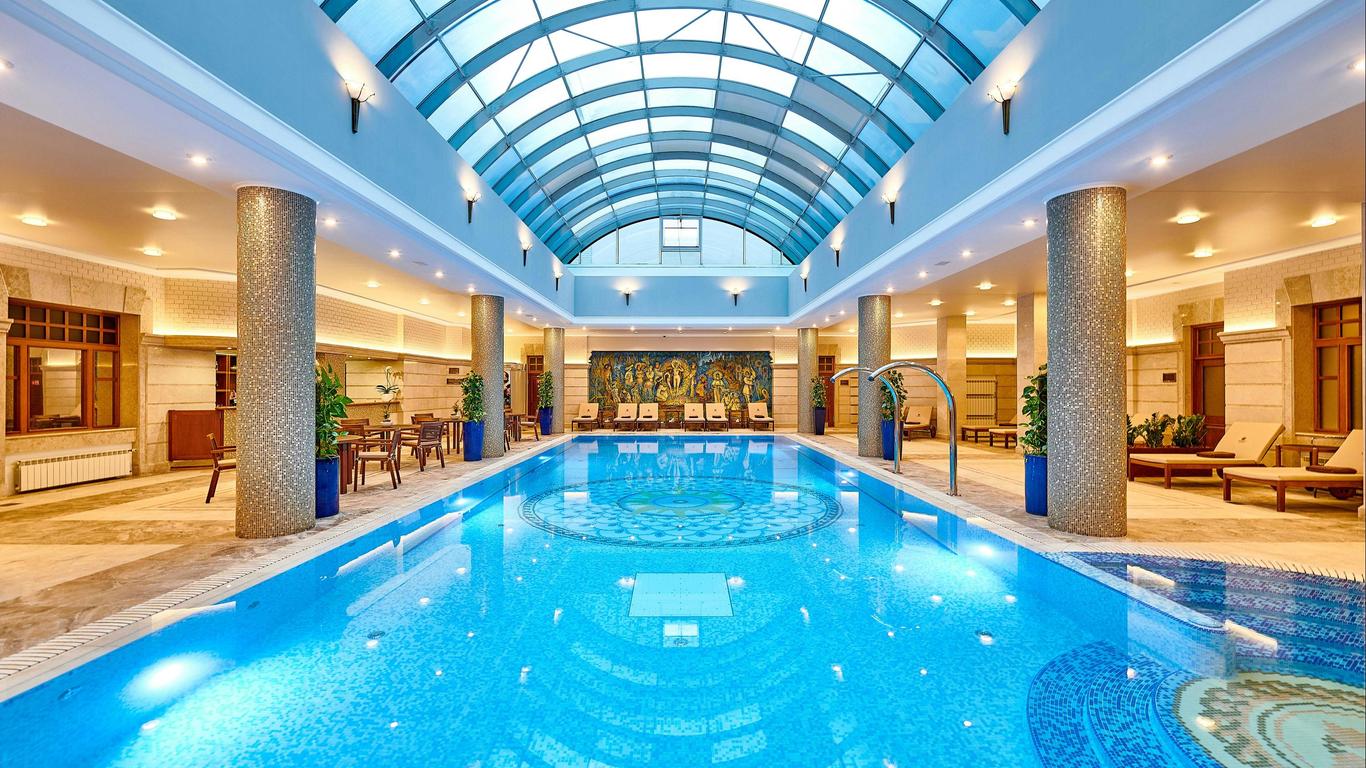 Premier Palace Hotel