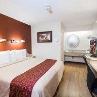 Red Roof Inn Louisville East - Hurstbourne