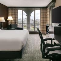 DoubleTree by Hilton Dallas - Market Center