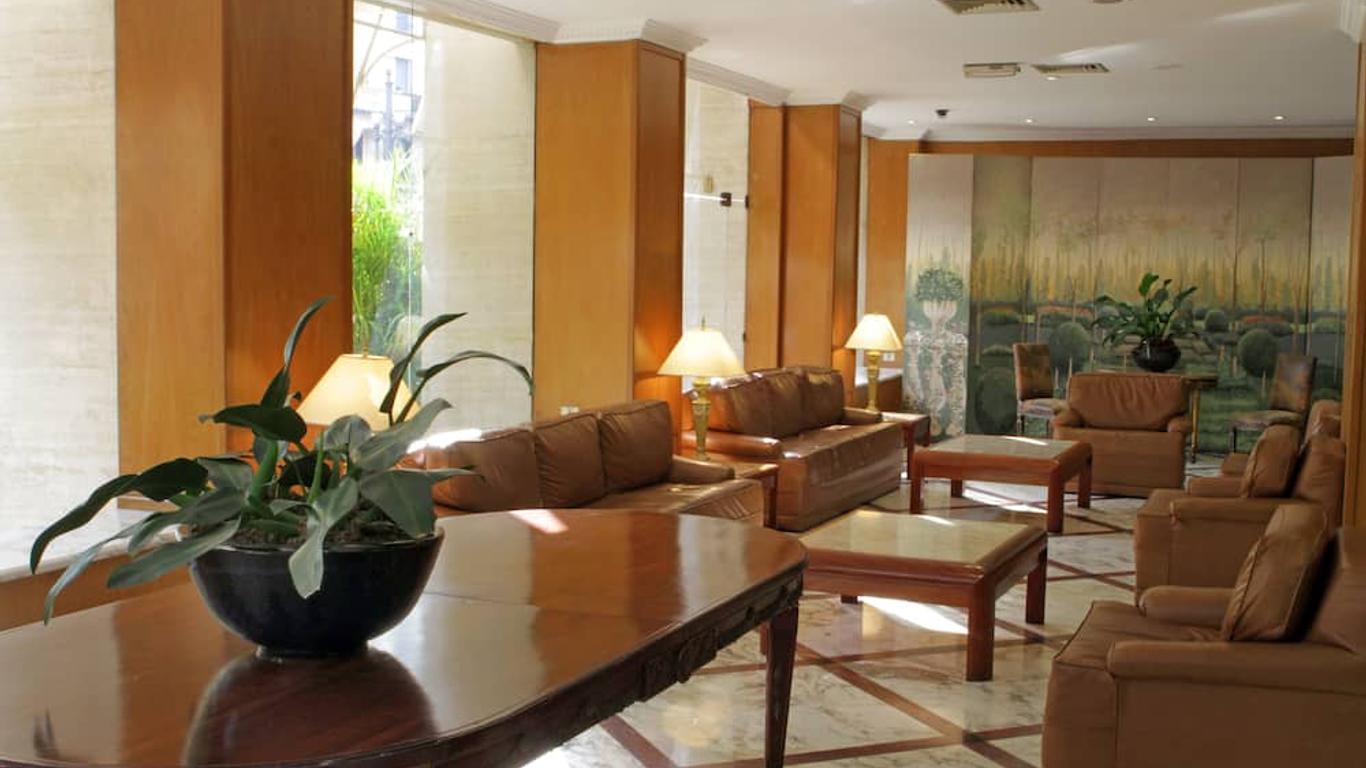 San Raphael Hotel