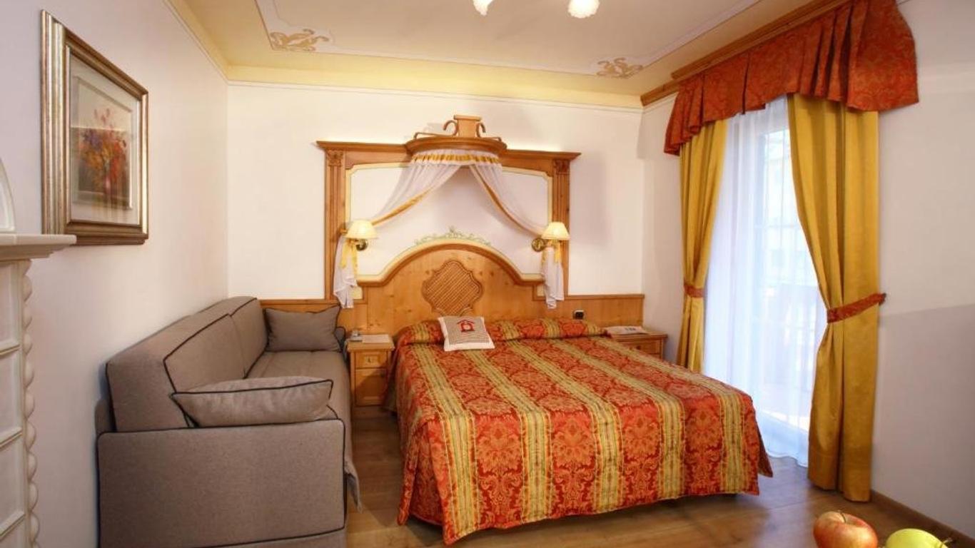 Alexander Hotel Alpine Wellness Dolomites
