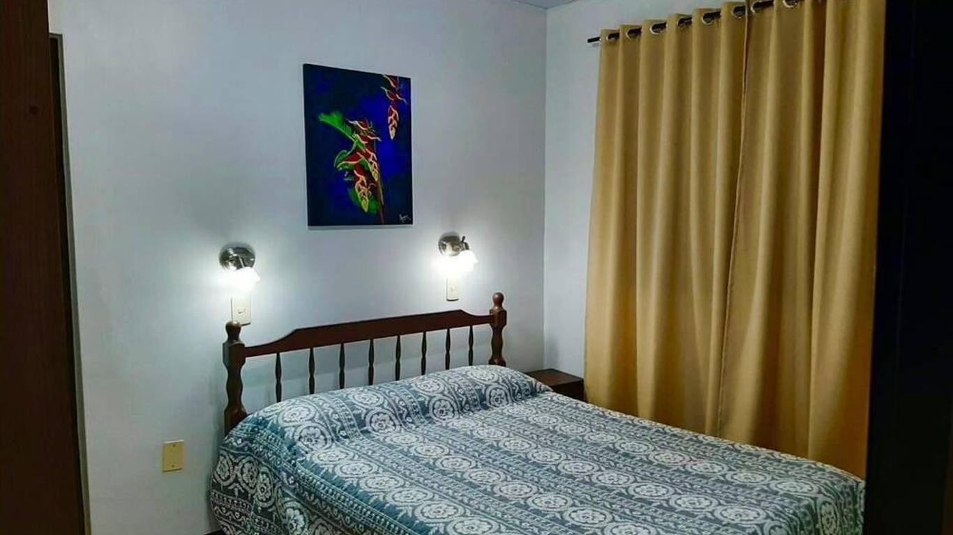 Hotel Mola