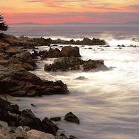 Sea Breeze Inn And Cottages