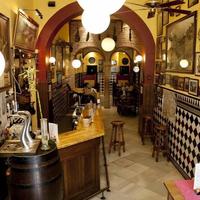 Hotel Hermanos Macias