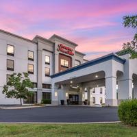 Hampton Inn & Suites Louisville East