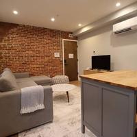 The Old Town Suite at Prince Street Inn