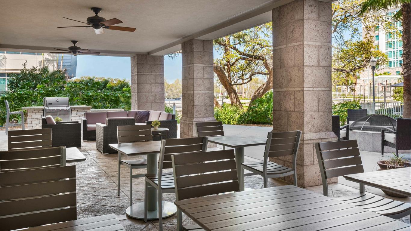 Homewood Suites by Hilton Tampa Airport-Westshore