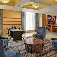 DoubleTree by Hilton Richmond Airport