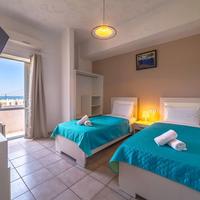 Australia Hotel