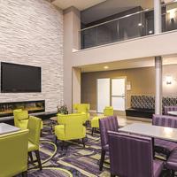 La Quinta Inn & Suites By Wyndham Denver Airport Dia