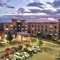 Holiday Inn Express & Suites Albuquerque Historic Old Town, An IHG Hotel