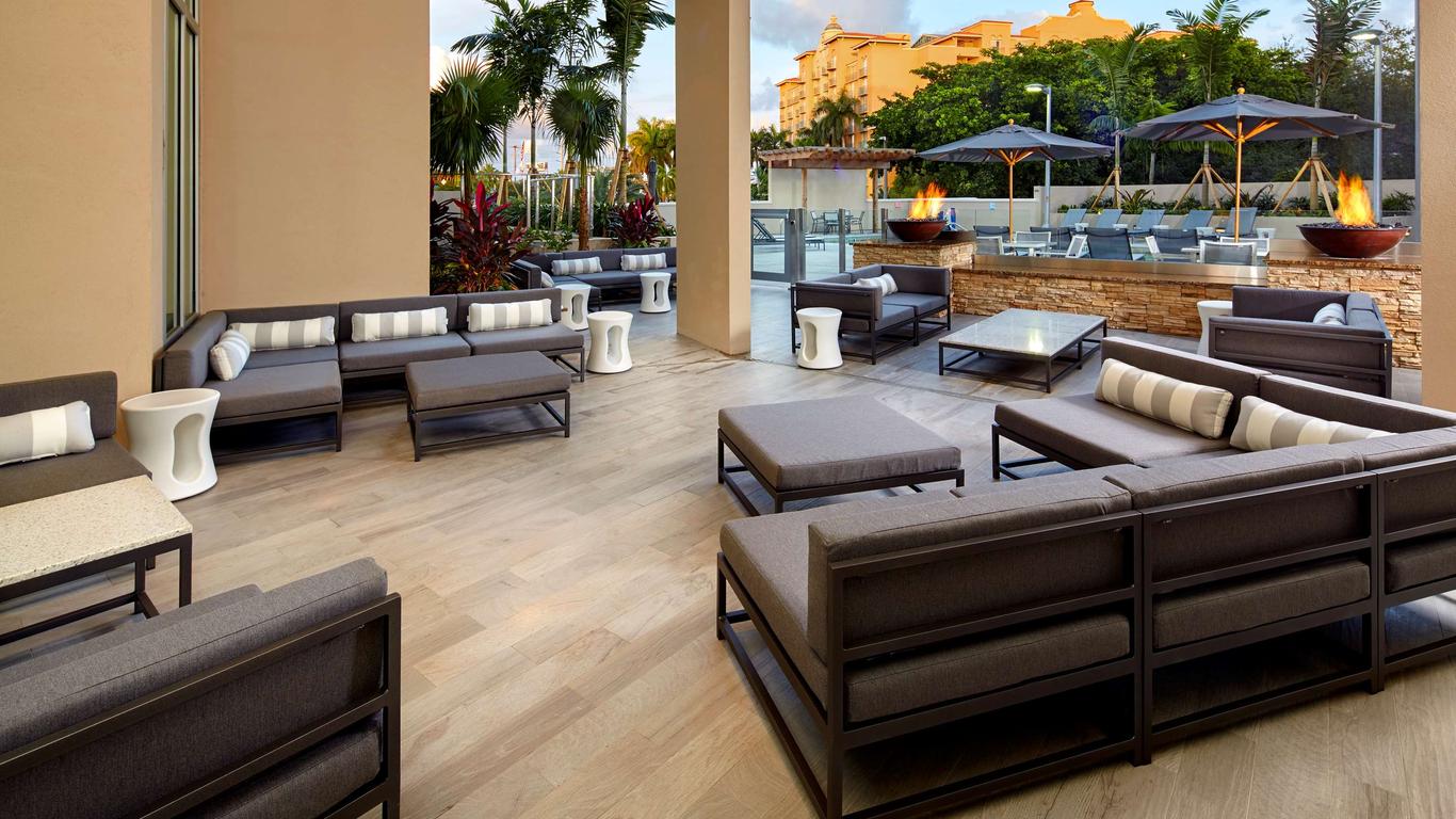 Hyatt Place Miami Airport East
