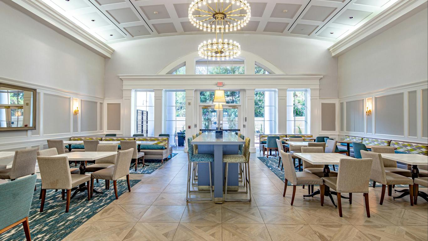 Hampton Inn & Suites Charlotte/SouthPark at Phillips Place
