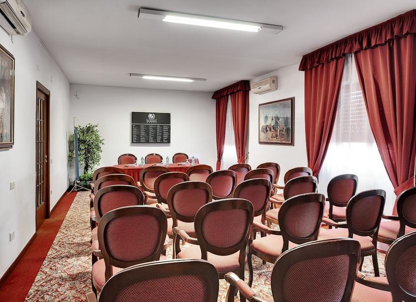 Sala de conferencias Foto