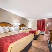 Econo Lodge Inn & Suites Macon
