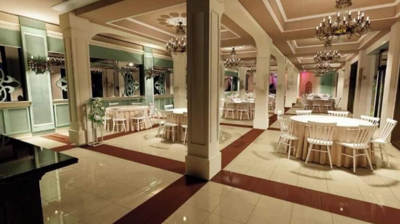 Cruise Hotel Tbilisi